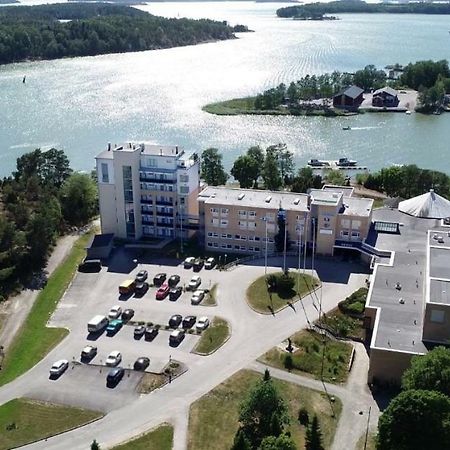 Finlandia Hotel Aquarius Nystad Exteriör bild